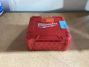 lot 456 image: 20PCS Milwakue HOLE DOZER Bi-Metal Hole Saw Kit