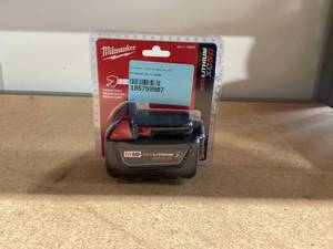 lot 463 image: Milwaukee 48-11-1850 M18 Redlithium 5.0Ah Battery