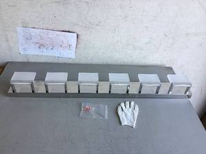 lot 537 image: Ralbay LED Bathroom Vanity Lighting Fixtures 5 Lights Acrylic Rotable 360°