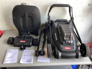 lot 540 image: Hyper Tough 40V 18-inch Battery Powered Brushless Push Mower Kit with Fast Charger