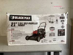 lot 550 image: Black Max 21-INCH SELF-PROPELLED MOWER