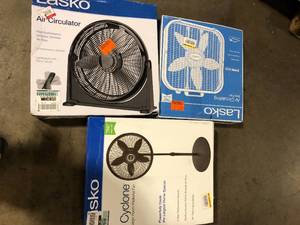 Lot of Assorted Fans Various Models and Conditions Customer Returns See Pictures