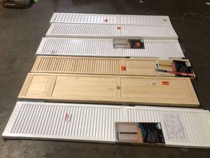 lot 10 image: Lot of Assorted Closet Doors Various Models and Conditions  Customer Returns See Pictures