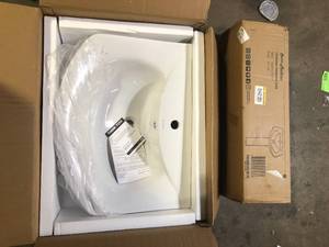 lot 46 image: Swiss Madison Modern White Ceramic Rectangular Chateau Pedestal Bathroom Vessel Sink with Round Single Faucet Hole Customer Returns See Pictures