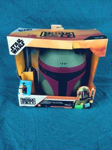 lot 98 image: New Star Wars Boba Fett Electronic Mask
