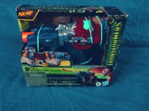 lot 125 image: New Nerf Transformers Rise of the Beasts NERF 2-in-1 Optimus Prime Toy Blaster