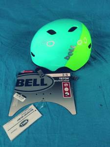 lot 144 image: New Bell Teton 48-52cm Toddler Bike Helmet  Ages 3 to 5