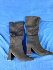 lot 181 image: New Madden Girl Fireflyy Womens Boots Black Fabric Size 11