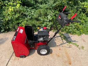 lot 2 image: Red Craftsman 24 Clearing Width Electric Start Snow Blower