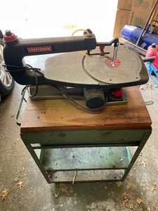 lot 6 image: Craftsman Scroll Saw with Attached Bench