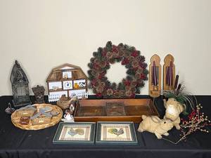 lot 85 image: Farmhouse Themed Home Decor inc. Rooster Artwork, Wall Hangings, Wreath, Wooden Tray, Rabbit Statues, Metal Candle Holder and Much More