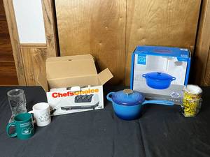 lot 150 image: Lot of Misc Kitchenware and Home Goods Inc Crofton Pot w Lid & Dutch Oven
