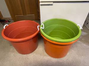 lot 180 image: 3 Rope Tubs