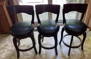 lot 214 image: 3 Barstools Wood Back with Leather Seat