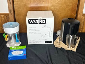 lot 161 image: Juicer Machine w Accessories (untested)