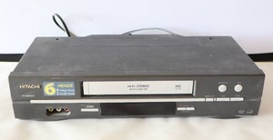 lot 459 image: Hitachi FX665A VHS VCR 6-Head Video Cassette Recorder Hi-Fi Stereo...