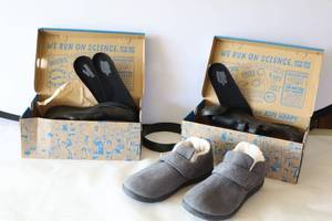 lot 485 image: (2) Mens Brooks Addiction Walker Black V-Strap Comfort Shoe Size 12.5 Width 2E NEW, (1) Zizor Mens Size 13 House Shoes Slippers