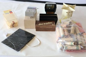 lot 545 image: Coin Paper Rolls and Dispenser, Manon Maxim Viewer, DiscWasher Etc