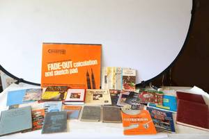 lot 552 image: Vintage Books Magazines History Floral Dancing Life, Fade-Out Sketch Pad Etc