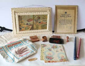 lot 645 image: Antique Window Pocket Etc