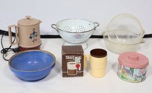 lot 655 image: Vintage MCM Kitchen Essentials Decor Etc