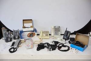 lot 664 image: Phones Accessories and More