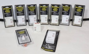 lot 685 image: X-10 Powerhouse Remote, LM465 Lamp Module, Remote Chime, Remote Dimmer Etc