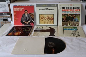 lot 423 image: (7) Roger Williams, The Lords Prayer, The Brothers Four, The Howard Roberts Quartet, Live Guitars, 15 Hits