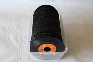 lot 429 image: 100 45 RPM VINYL Records