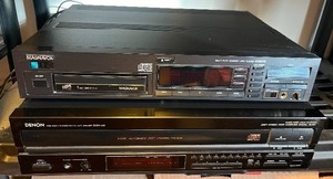lot 519 image: Magnavox CDB570 1980s Compact Disc CD Player wSingle Disc Cartridge, Denon DCM-420 Stereo Compact Disc Player