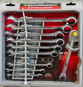 Brand New 10pc Gearwrench Combination Wrench Set