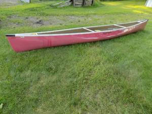 1996 We-No-Nah Canoe