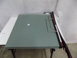 lot 10 image: 24 Premier Paper Cutter