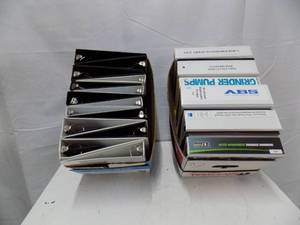 lot 23 image: 25 - Mixed Lot of 3 Ring Binders