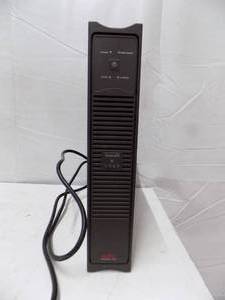 lot 33 image: APC Batterys Back-Up  Smart ups 1500