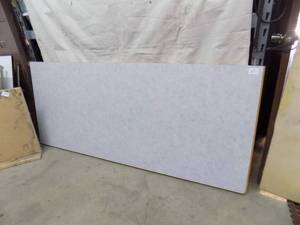 lot 63 image: Counter Top - 32 x 75 12