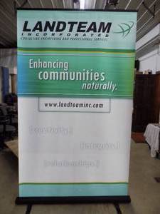 lot 86 image: Trade Show Banner Stands 60 x  8 6 Tall