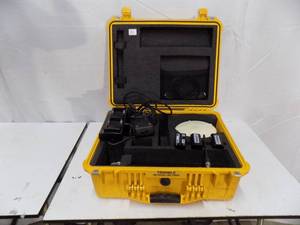 lot 71 image: GPS Receiver with Cables & Batteries, Trimble 5700 GPS