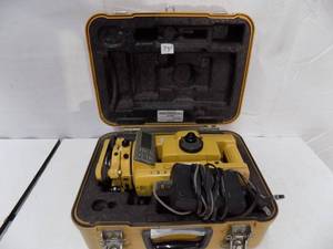 lot 74 image: Topcon Total Station GTS-3020 wCase and Charger and Batteries