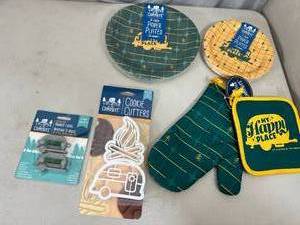 New Camper Themed Paper Plates, Oven Mitts, Cookie Cutters, Levels