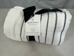 New Hearth and Hand Magnolia Throw Blanket
