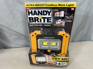 New Handy Brite Ultra Bright Cordless Work Light