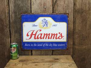 lot 143 image: Hamms Old-Look Metal Sign - 16 x 12 12