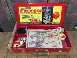 lot 177 image: Vintage Gilbert Erector Set - Electric