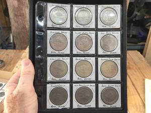 lot 182 image: 12 Vintage Casino Coins - See Pics