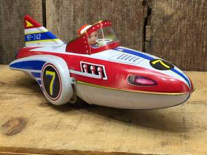 lot 192 image: Tin Friction Toy Rocket Car - Works