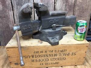 lot 218 image: Vintage Babco 160 Bench AnvilVise