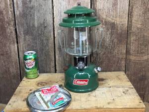 lot 236 image: Classic Coleman 220J Lantern 879