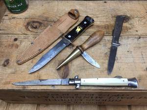 lot 271 image: 2 Vintage Germany Knives - 1 Italy - 1 Japan