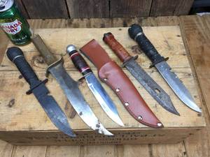 lot 274 image: Rambo - Bowie - Survival Type Knives